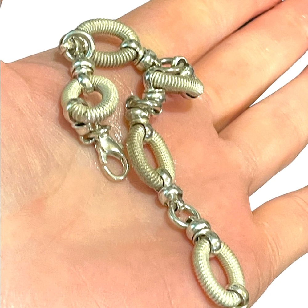 Sterling silver heavy link solid bracelet